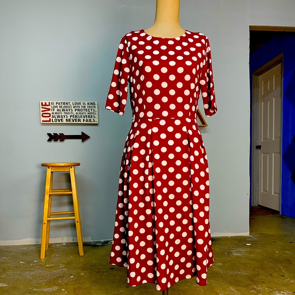 New Women’s Medium Burgundy & White Polkadot Dress